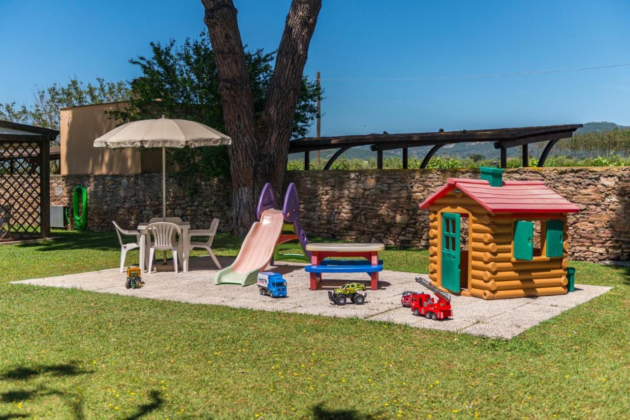 Agriturismo Le Vecchie Scuole Campiglia Marittima Extérieur photo