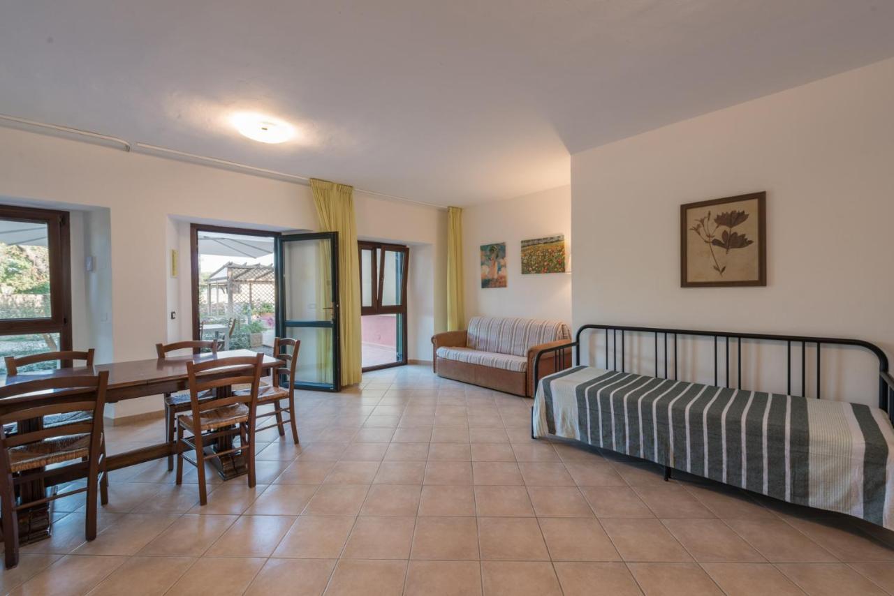 Agriturismo Le Vecchie Scuole Campiglia Marittima Extérieur photo